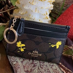 Auth. COACH Signature L.Ed leather peanut zip card case/ID/Keychain